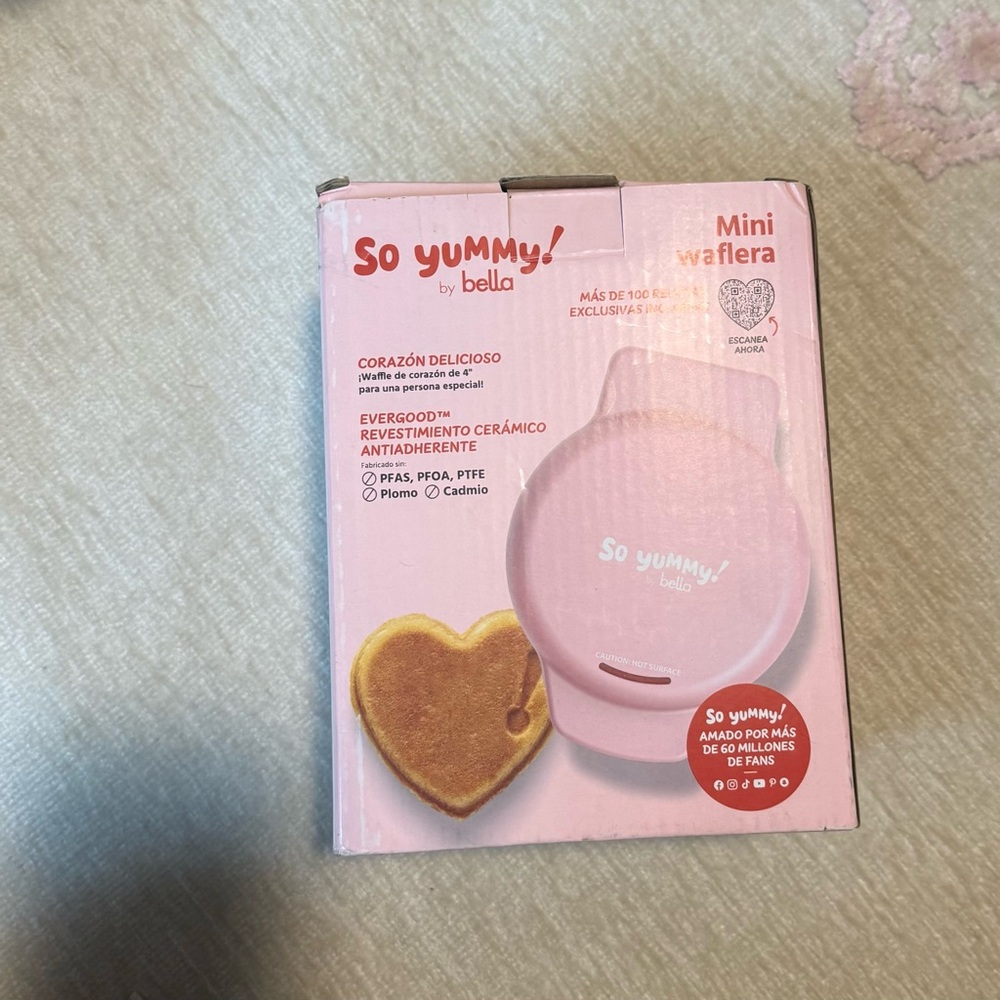 Bella So Yummy Mini Waffle Maker - Pink